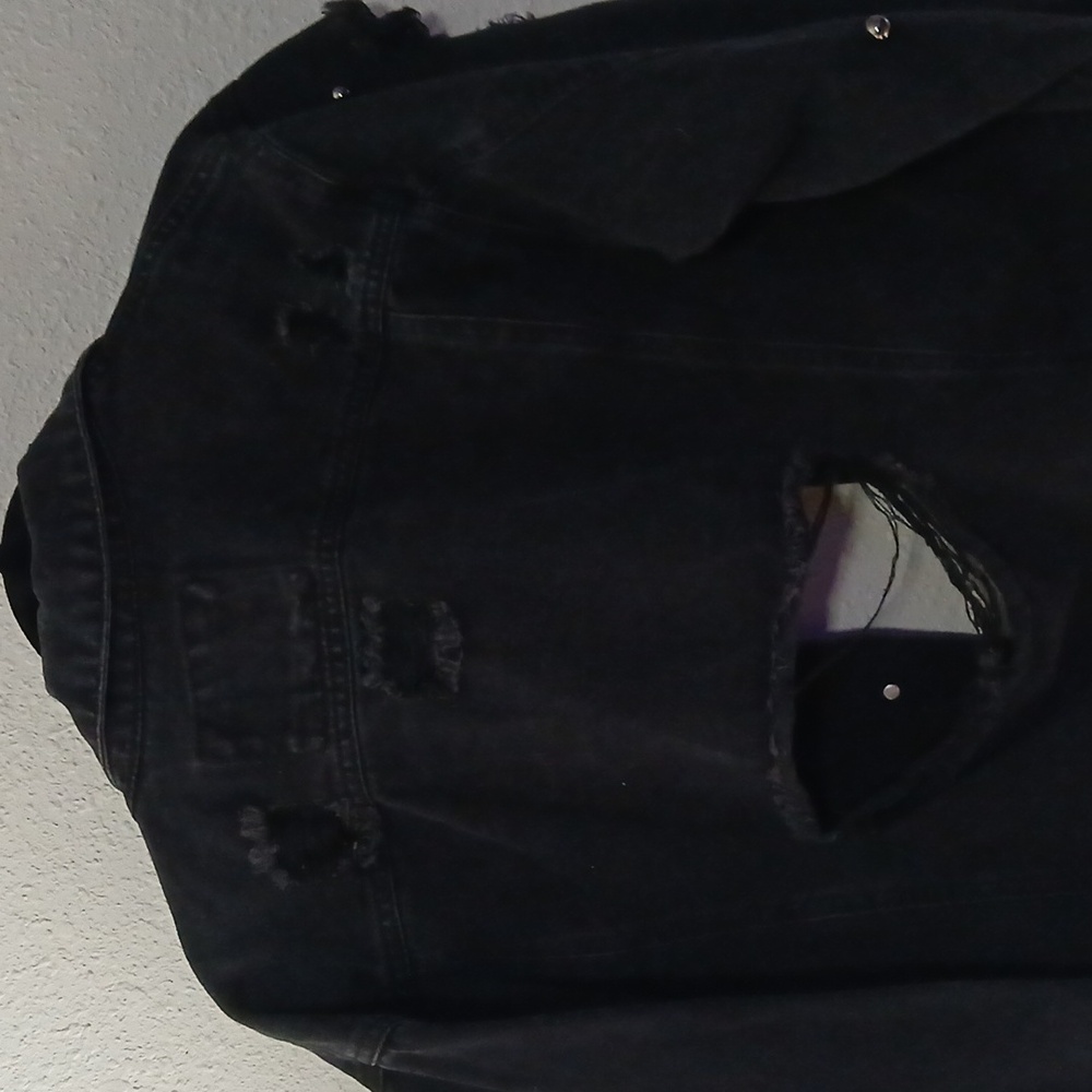 Between Us Distress Black Jacket - Picture 7 of 9